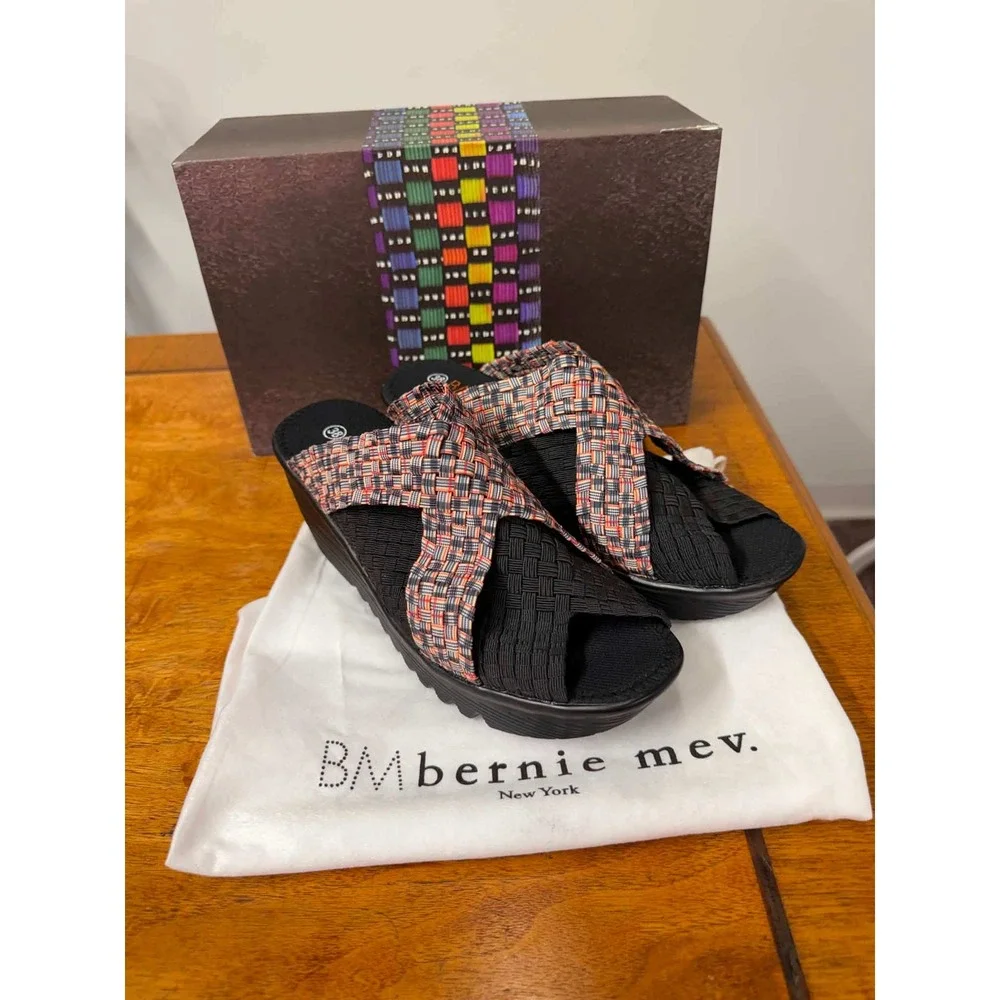 New Bernie Mev 38 7.5 Woven Elastic Wedge Sandals Multi Color Black Slide Shoes
